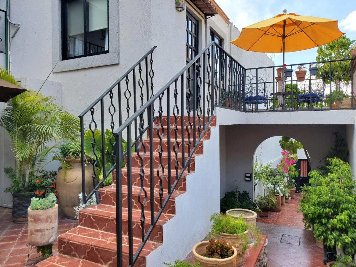 Pied A Terre At Casitas Aparicio Villa San Miguel de Allende Exterior photo