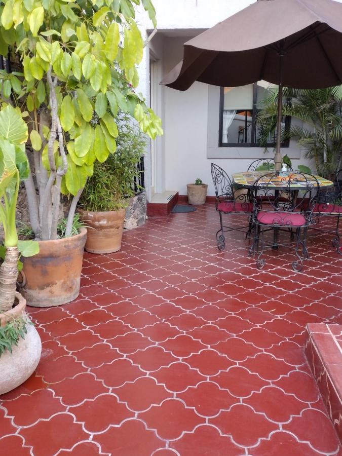 Pied A Terre At Casitas Aparicio Villa San Miguel de Allende Exterior photo